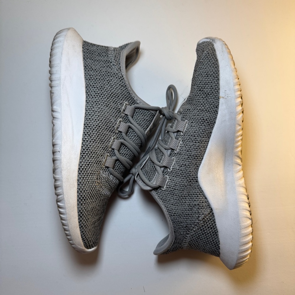 Adidas Tubular Gray Sneakers, Boys Shoes Size 5 (Slightly Worn)